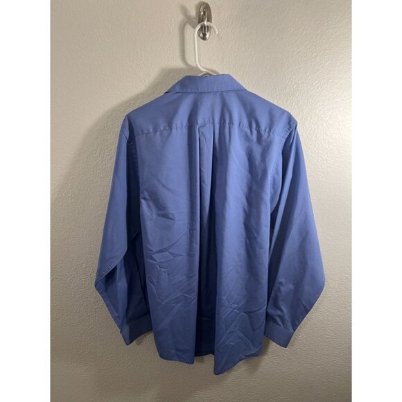 Cambridge classics wrinkle free button down size 34/35 - Picture 3 of 3